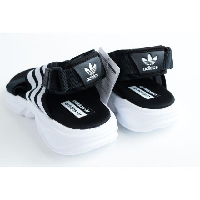 adidas(アディダス)の新品 adidas Originals マグマ サンダル　24.5cm レディースの靴/シューズ(サンダル)の商品写真