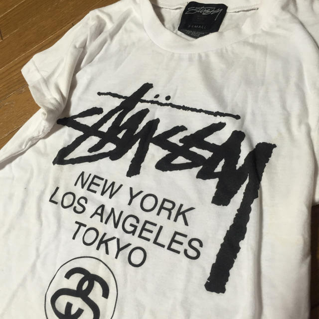 STUSSY(ステューシー)のステューシー白Tシャツ レディースのトップス(Tシャツ(半袖/袖なし))の商品写真