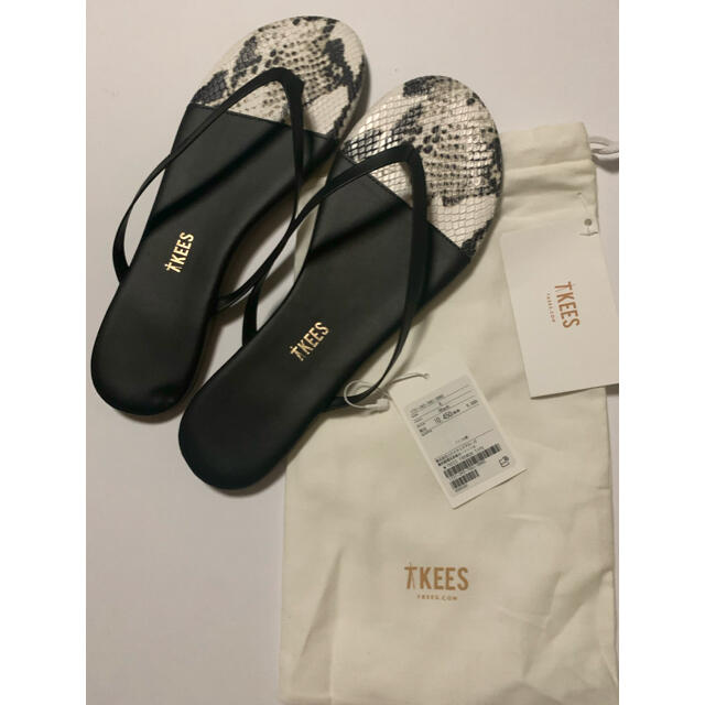 BEAUTY&YOUTH UNITED ARROWS(ビューティアンドユースユナイテッドアローズ)のTKEES サンダル☆タグ付き レディースの靴/シューズ(ビーチサンダル)の商品写真