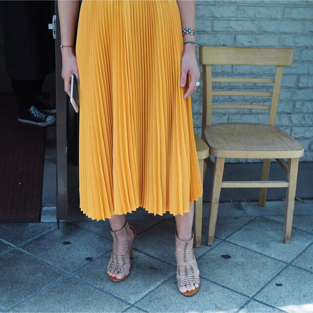 2017ss cen. プリーツスカート　38 ミドル丈　ミモザ レディースのスカート(ロングスカート)の商品写真