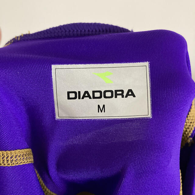 DIADORA(ディアドラ)のたいがー様専用　ディアドラ　インナーアンダーシャツ　紫 スポーツ/アウトドアのサッカー/フットサル(ウェア)の商品写真