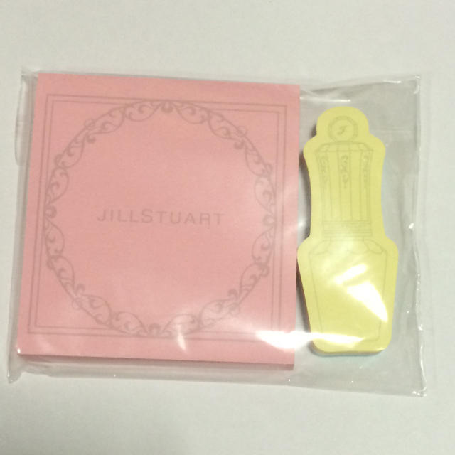 JILLSTUART(ジルスチュアート)の値下げ【新品未使用】ジルスチュアートノベルティ 付箋 エンタメ/ホビーのコレクション(ノベルティグッズ)の商品写真