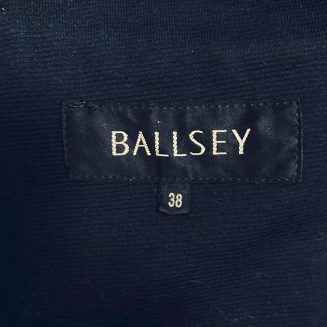 Ballsey(ボールジィ)のBALLSEY ボールジィ38 紺ネイビー　スーツ　スカート　ジャケット　お受験 レディースのフォーマル/ドレス(スーツ)の商品写真