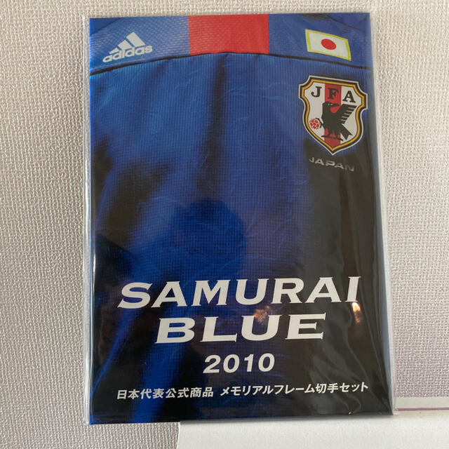 SAMURAI BLUE 2010 メモリアルフレーム スポーツ/アウトドアのサッカー/フットサル(記念品/関連グッズ)の商品写真
