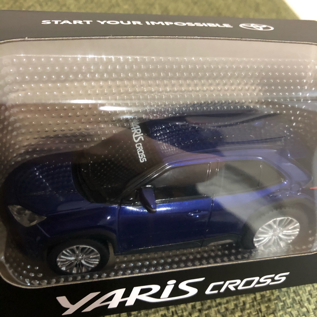 トヨタ(トヨタ)のトヨタ　YARIS CROSS  プルバックカー　 エンタメ/ホビーのおもちゃ/ぬいぐるみ(ミニカー)の商品写真