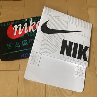 ナイキ(NIKE)のNIKE♡プレゼント　ギフトボックス　小サイズ(ラッピング/包装)