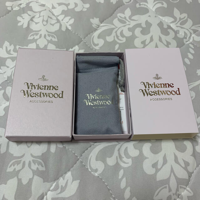 Vivienne Westwood(ヴィヴィアンウエストウッド)の【未使用品】ヴィヴィアンウエストウッド　オイルライター メンズのファッション小物(タバコグッズ)の商品写真