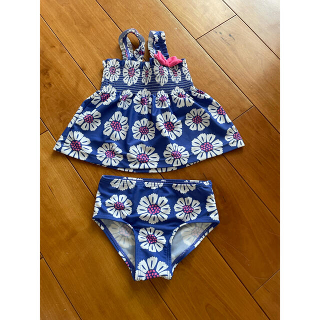 トイザらス(トイザラス)の♡花柄水着　80サイズ♡ キッズ/ベビー/マタニティのベビー服(~85cm)(水着)の商品写真