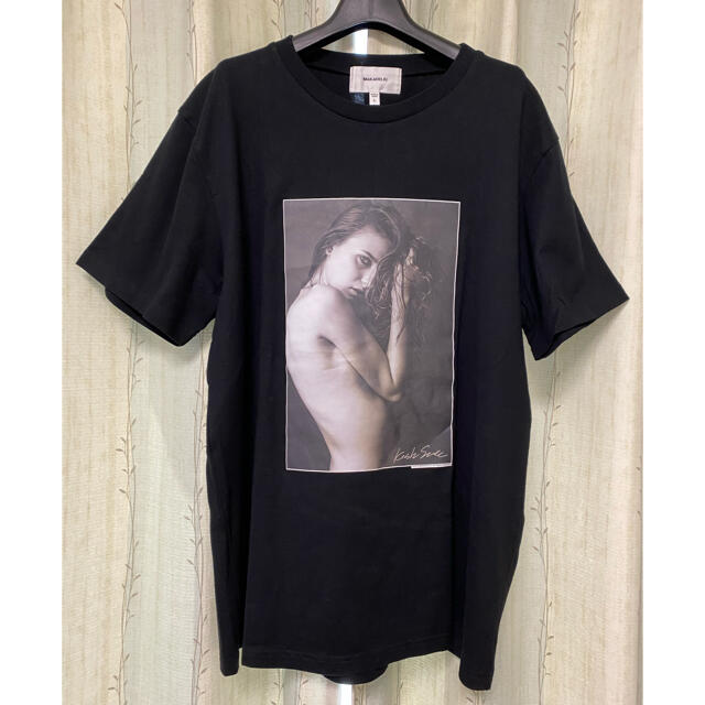 【稀少】MAKAVELIC フォトプリント Tシャツ Lサイズ ブラック メンズのトップス(Tシャツ/カットソー(半袖/袖なし))の商品写真