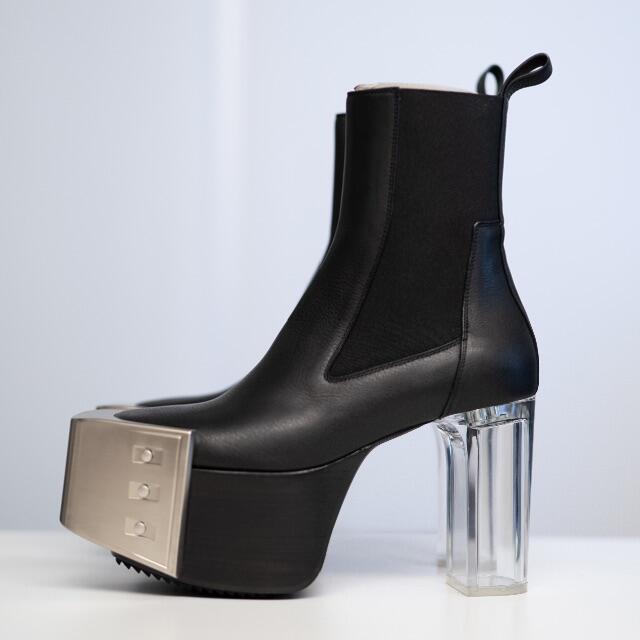 Rick Owens(リックオウエンス)の入手困難《 RICK OWENS 》 BEVEL KISS BOOT ブーツ メンズの靴/シューズ(ブーツ)の商品写真