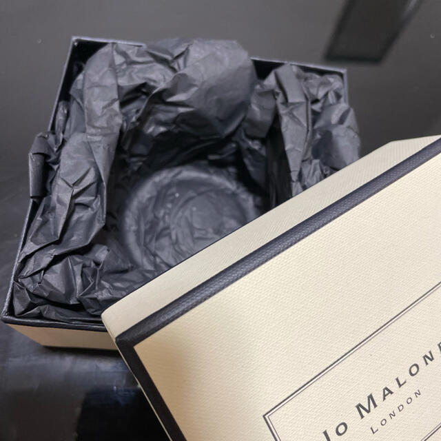 Jo Malone(ジョーマローン)のジョーマローン　空箱 レディースのバッグ(ショップ袋)の商品写真