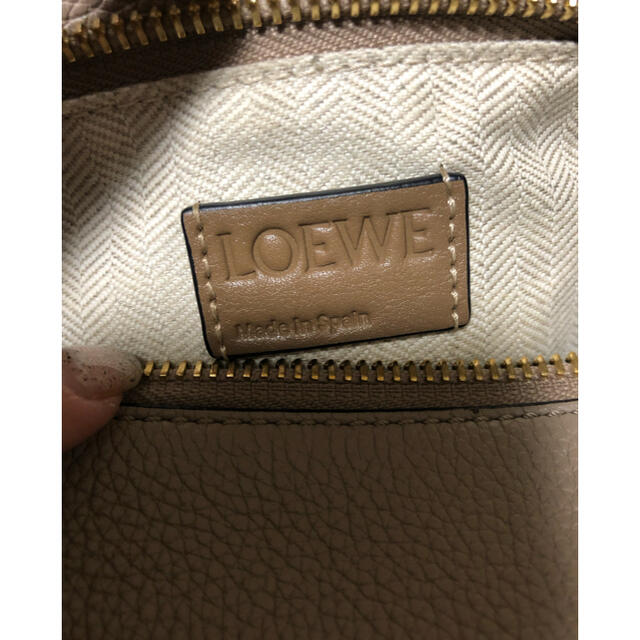 LOEWE(ロエベ)のロエベ　パズルバッグスモール　LOEWE レディースのバッグ(ショルダーバッグ)の商品写真