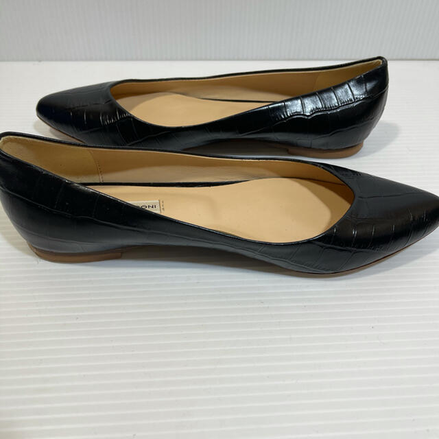 FABIO RUSCONI(ファビオルスコーニ)のsachi様専用ファビオルスコー二　フラットシューズ　ブラック　22.5cm レディースの靴/シューズ(ハイヒール/パンプス)の商品写真
