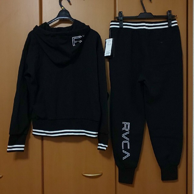 特価❣️RVCA   BLACKセットアップセット/コーデ