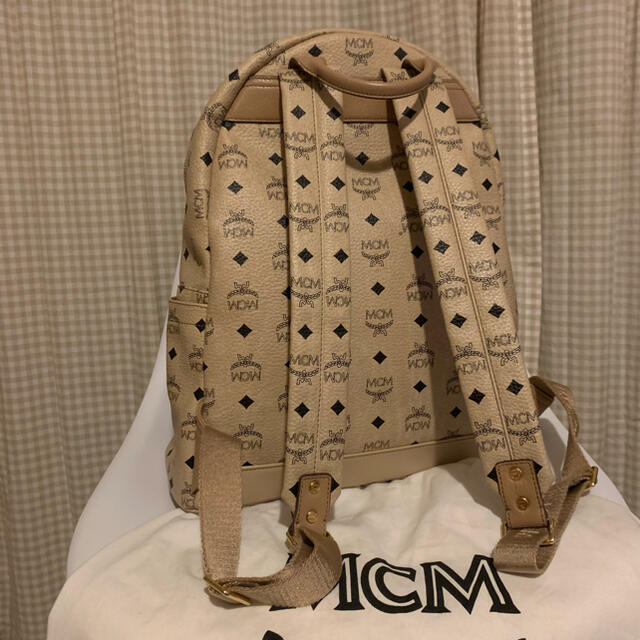 MCM(エムシーエム)のMCMリュック正規品 レディースのバッグ(リュック/バックパック)の商品写真