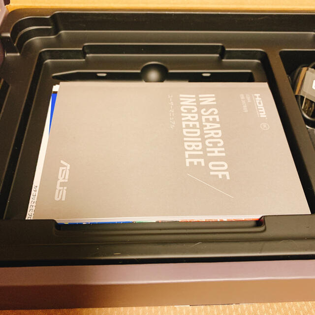 ASUS(エイスース)のASUS TransBook Mini T103HAF スマホ/家電/カメラのPC/タブレット(ノートPC)の商品写真