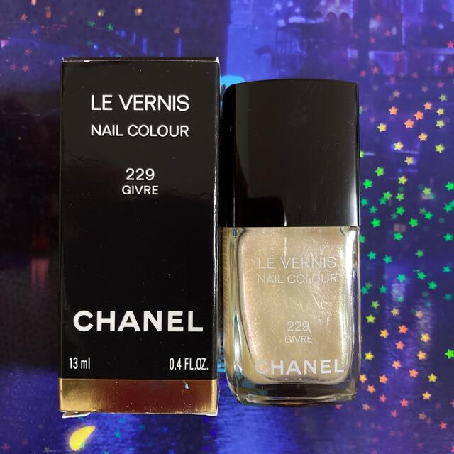 CHANEL(シャネル)のシャネル ヴェルニ 229 ネイルエナメル コスメ/美容のネイル(マニキュア)の商品写真