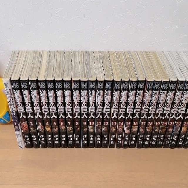 進撃の巨人 全巻セット 1 ~ 34巻 + 関連本3冊 - 全巻セット 進撃の巨人 全巻セット 1 ~ 34巻 + 関連本3冊 - 全巻セット