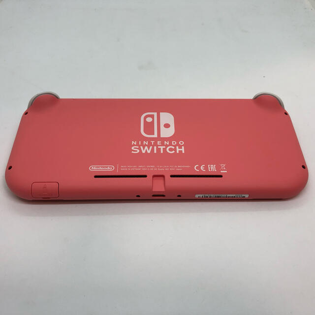 Nintendo Switch(ニンテンドースイッチ)のSwitch Lite （コーラル）本体 エンタメ/ホビーのゲームソフト/ゲーム機本体(携帯用ゲーム機本体)の商品写真