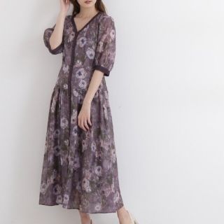 ジルバイジルスチュアート(JILL by JILLSTUART)のジルバイジルスチュアート フラワーワンピース(ひざ丈ワンピース)