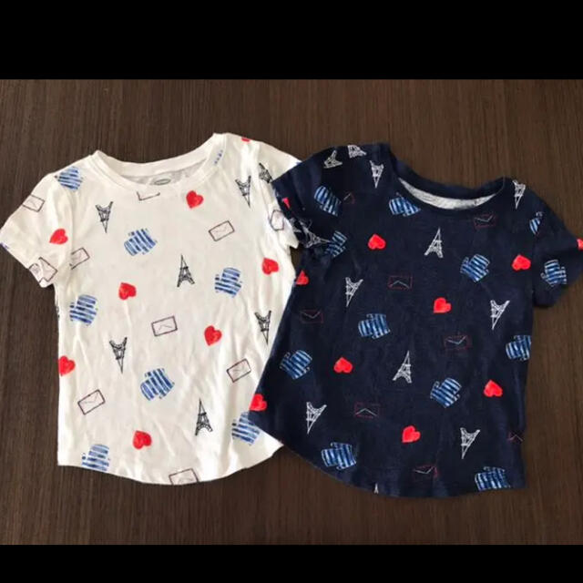 Old Navy(オールドネイビー)のオールドネイビー　■ Tシャツ　二枚セット 90 95 100 キッズ/ベビー/マタニティのキッズ服女の子用(90cm~)(Tシャツ/カットソー)の商品写真