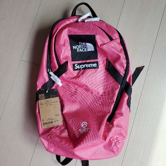 Supreme(シュプリーム)のシュプリーム ノースフェイス バックパック ピンク メンズのバッグ(バッグパック/リュック)の商品写真