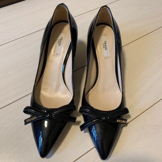 プラダ(PRADA)の【lalanさん専用】 PRADA エナメルパンプス 24.5cm 黒(ハイヒール/パンプス)