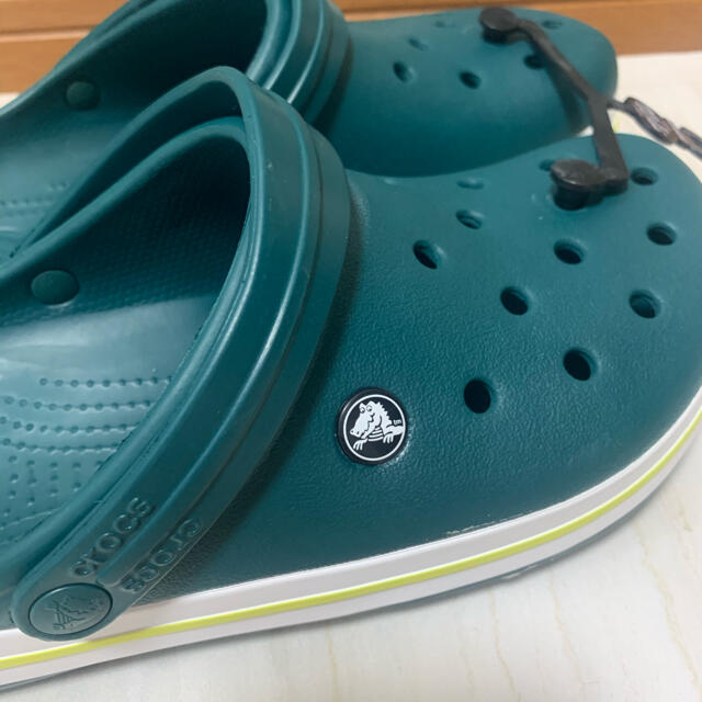 crocs(クロックス)の✨【新品　未使用　タグ付き】クロックス　27cm✨ メンズの靴/シューズ(サンダル)の商品写真