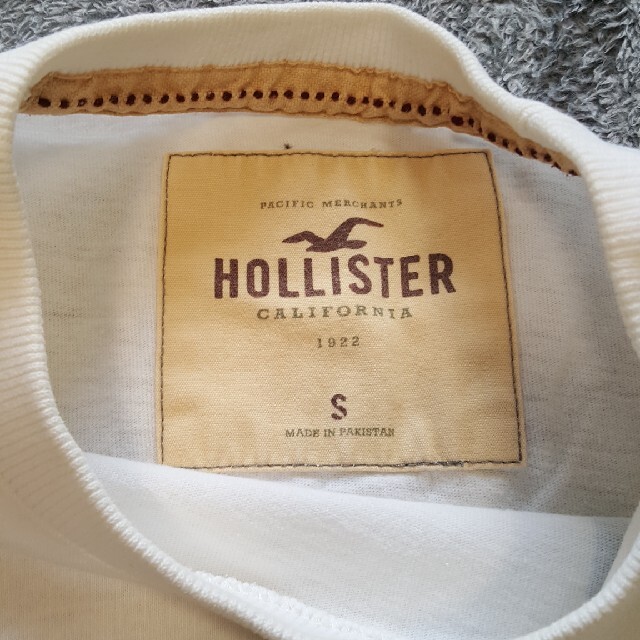 Hollister(ホリスター)のHOLLISTER ホリスター Tシャツ  S メンズのトップス(Tシャツ/カットソー(半袖/袖なし))の商品写真