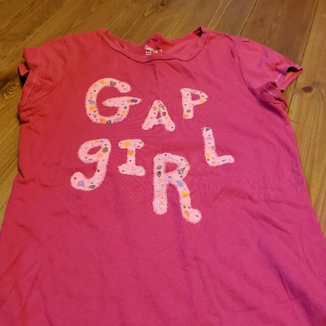 GAP Kids(ギャップキッズ)の☆　GAP　Tシャツ　160cm　☆ キッズ/ベビー/マタニティのキッズ服女の子用(90cm~)(Tシャツ/カットソー)の商品写真