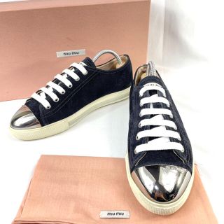 美品】MIUMIU スウェード メタルトゥ ローカット スニーカー 37ハーフ ...