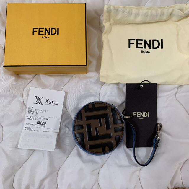 FENDI(フェンディ)の【美伴様専用】FENDI ズッカ柄　新品未使用 レディースのファッション小物(コインケース)の商品写真