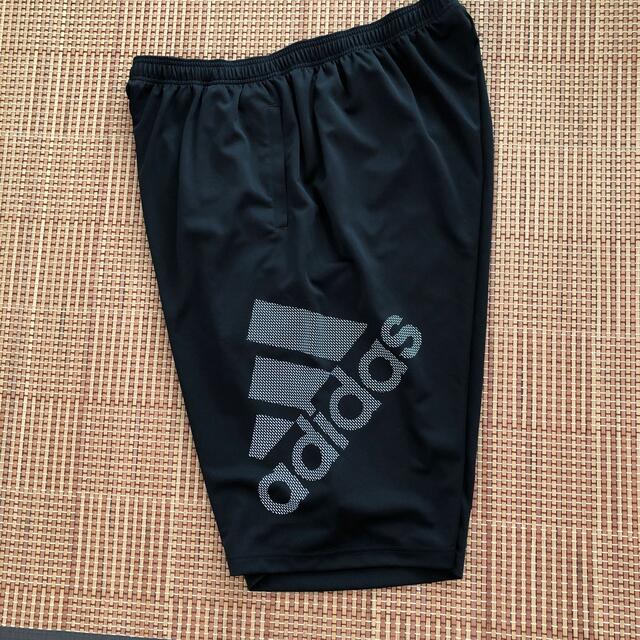 adidas(アディダス)のメンズアディダスハーフパンツ メンズのパンツ(ショートパンツ)の商品写真