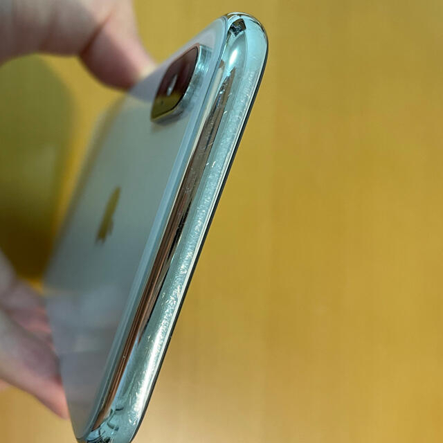 Apple(アップル)の【美品】Apple iPhoneX 64GB 本体のみ スマホ/家電/カメラのスマートフォン/携帯電話(スマートフォン本体)の商品写真