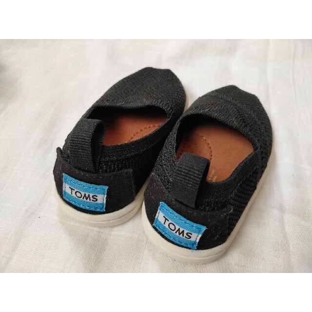 TOMS(トムズ)のスリッポン・サンダル・靴 キッズ/ベビー/マタニティのベビー靴/シューズ(~14cm)(サンダル)の商品写真