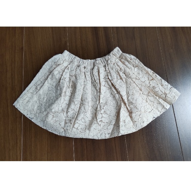 babyGAP(ベビーギャップ)の★新品★ギャップ スカート90cm キッズ/ベビー/マタニティのキッズ服女の子用(90cm~)(スカート)の商品写真