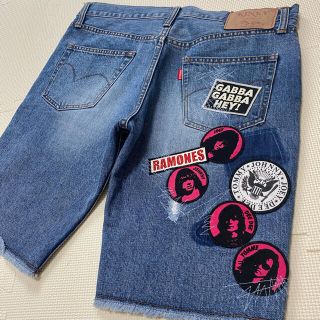 ヒステリックグラマー(HYSTERIC GLAMOUR)の激レア！　ヒステリックグラマー × ラモーンズ　デニムショートパンツ  FREE(ショートパンツ)