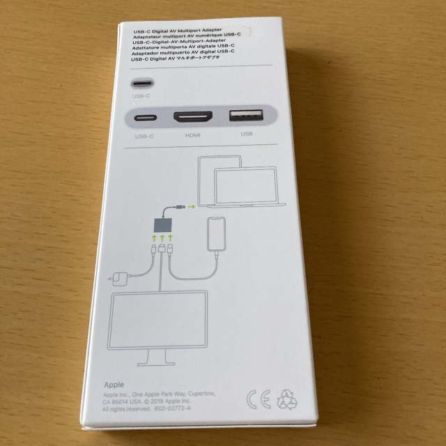 アップル純正USB-C to Digital AV Multiport アダプタ 1
