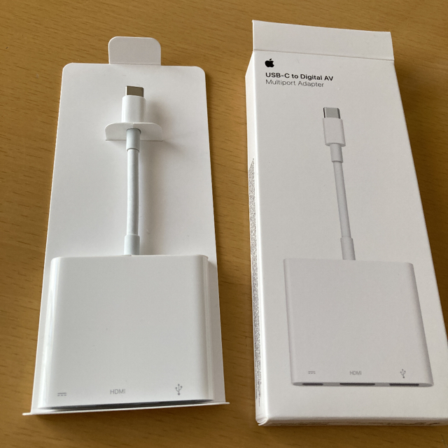 アップル純正USB-C to Digital AV Multiport アダプタ 2