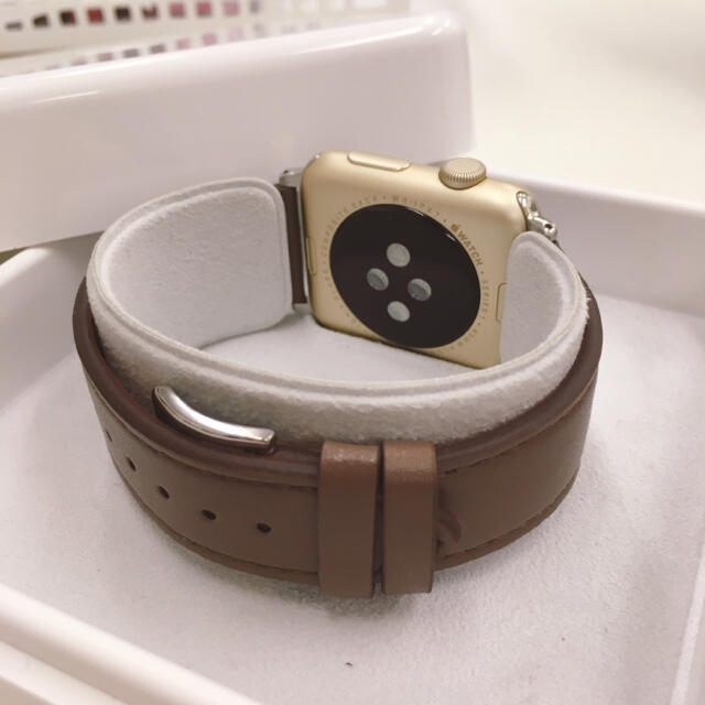 Apple Watch - Apple Watch series1 42mm ゴールド アップルウォッチの通販 by トロコスのお店｜アップルウォッチならラクマ 最安値に挑戦