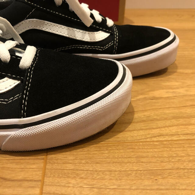 VANS(ヴァンズ)のvans oldskool ヴァンズ　オールドスクール　24.5cm レディースの靴/シューズ(スニーカー)の商品写真