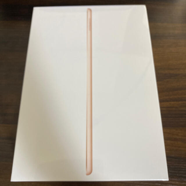 【新品】iPad 10.2インチ 第8世代Wi-Fi 32GB MYLC2J/Aスマホ/家電/カメラ