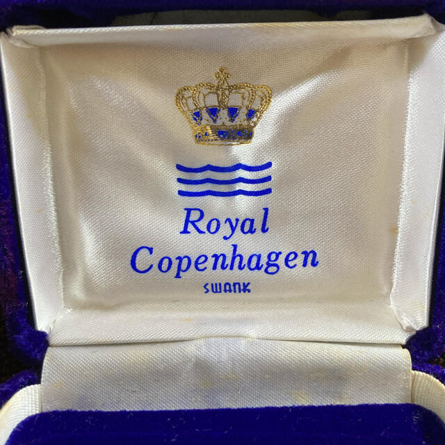 ROYAL COPENHAGEN(ロイヤルコペンハーゲン)のロイヤルコペンハーゲン ブローチ レディースのアクセサリー(ブローチ/コサージュ)の商品写真