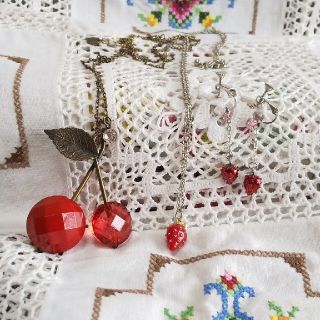 フルーツモチーフ アクセサリー3点セット(ネックレス)