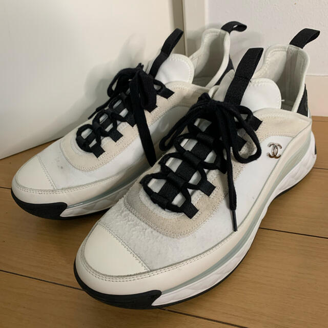 CHANEL - 目黒蓮着用 完売 CHANEL スニーカー メンズ 43の通販 by