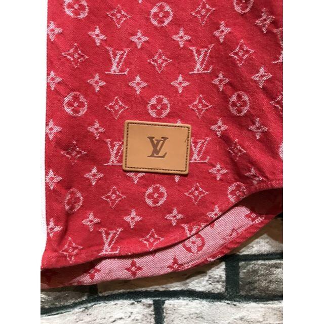 LOUIS VUITTON(ルイヴィトン)のルイヴィトン×シュプリーム★17AW モノグラムロゴデニムベースボールシャツ メンズのトップス(シャツ)の商品写真