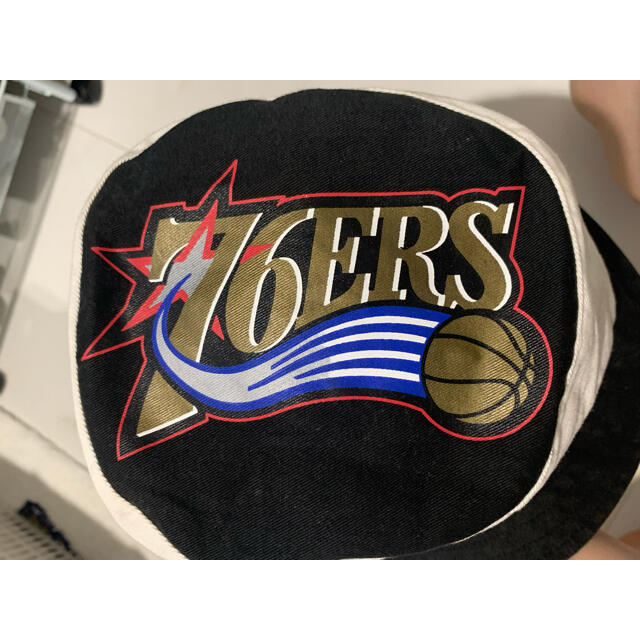 Reebok(リーボック)の専用　　NBA 76ers バケットハット　リーボック　reebok メンズの帽子(ハット)の商品写真