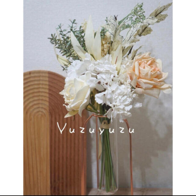 花瓶 ワイヤーフレーム ピンクゴールド ガラス フラワーベースの通販 by yuzuyuzu|ラクマ 花瓶 ワイヤーフレーム ピンクゴールド ガラス フラワーベースの通販 by yuzuyuzu|ラクマ