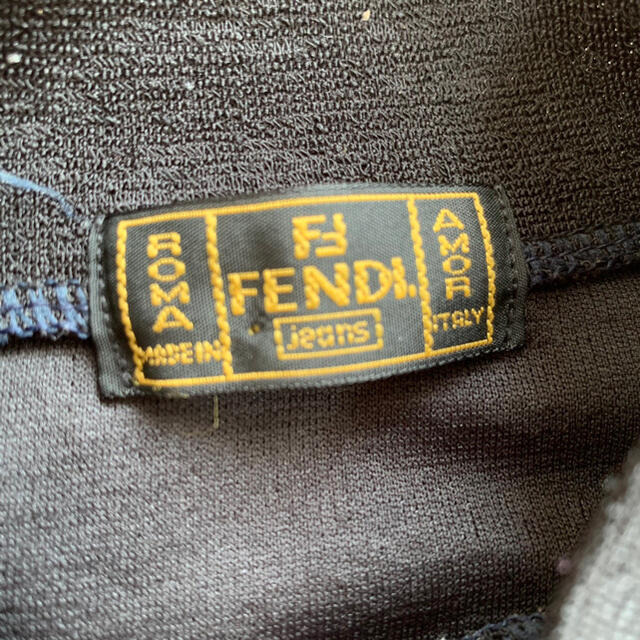 FENDI(フェンディ)のFENDI フェンディ　ヴィンテージ  ビンテージ　カットソー　 レディースのトップス(カットソー(長袖/七分))の商品写真