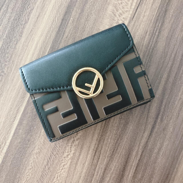 FENDI  F is FENDI 三つ折りコンパクト財布